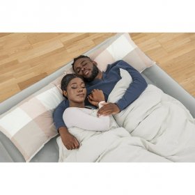 Coleman Tritech Air Mattress Queen 22